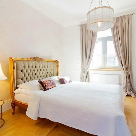 Royal Jono St. Apartment Klaipeda Exterior photo